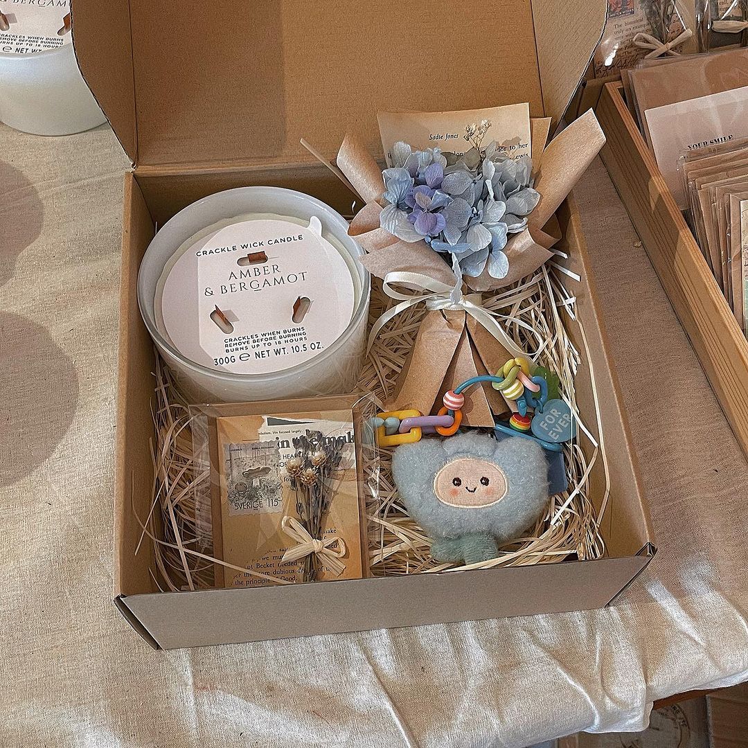 Summer In A Box – Gói Gọn Cả Mùa Hè Trong Một Hộp Quà